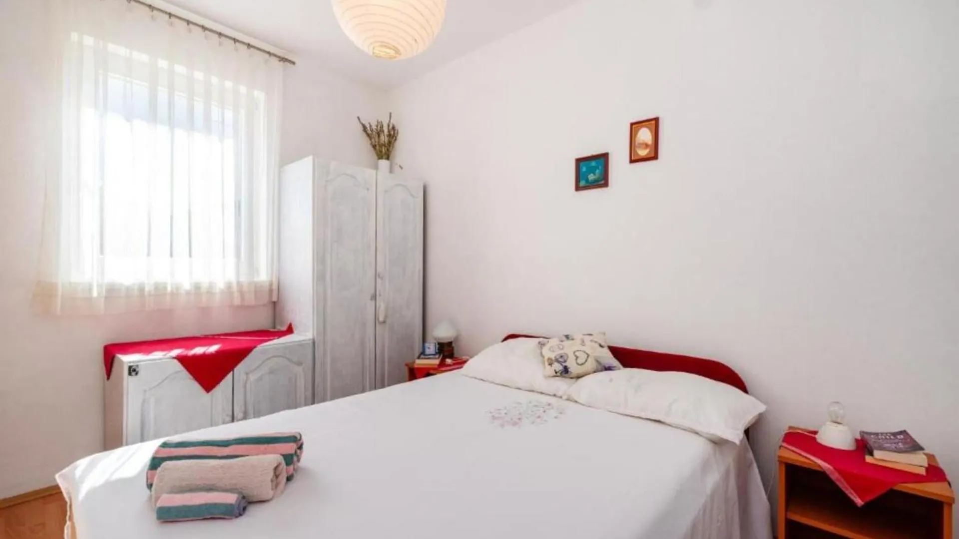 Holiday Home Rovanjska - Three Bedroom House With Sea View